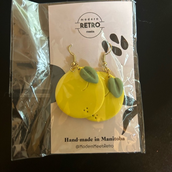 Lemon dangle earrings - Picture 1 of 1